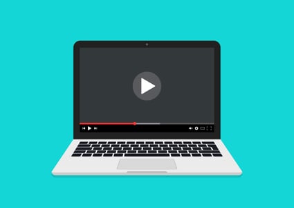 YouTube-Video-mit-Infobox-auf-Laptop-Bildschirm