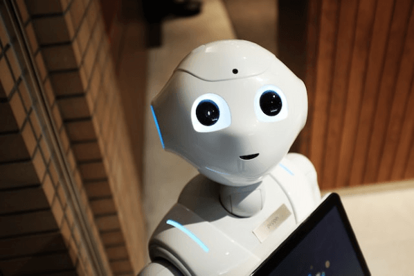 Roboter der KI im Kundenservice repräsentiert
