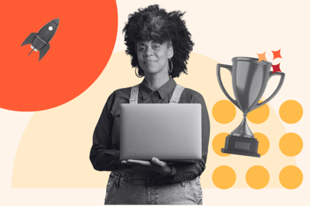 Person schaut sich die Marketing-Awards fuer 2025 an
