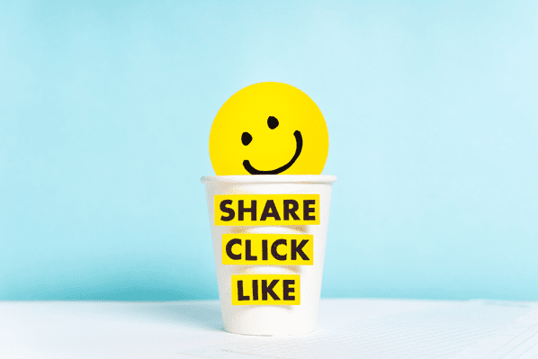 share-click-like-smilie-for-facebook