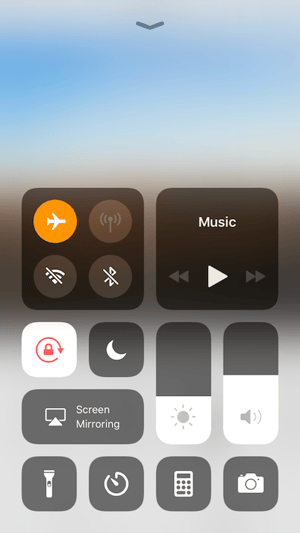 Flugzeugmodus auf einem iOS-Gerät aktivieren