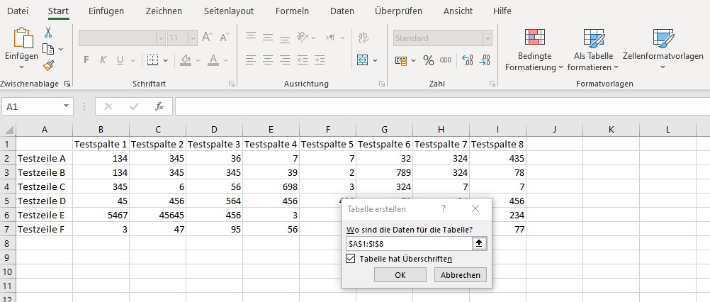 Der Screenshot der Excel-Tabelle zeigt, wie man angibt, dass die Tabelle mit Überschriften arbeitet.