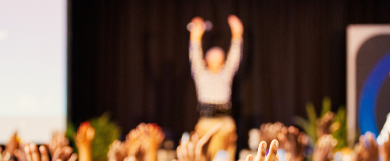 10 TED Talks, die sich Sales-Profis ansehen sollten