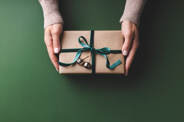 Wichtelgeschenke für Kollegen und Kolleginnen: 9 Geschenkideen