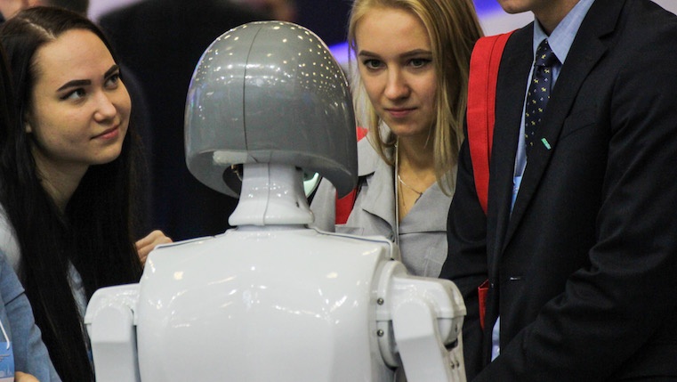 Wie sich unser Verhältnis zu Bots und künstlicher Intelligenz ändert